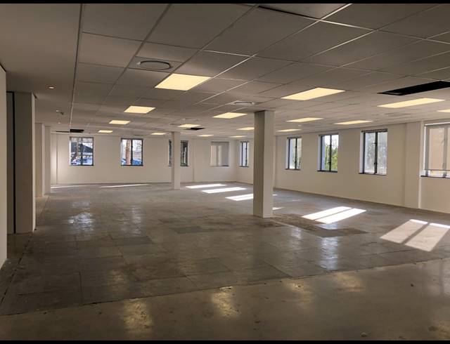 260M² OFFICE TO LET IN SANDHURST